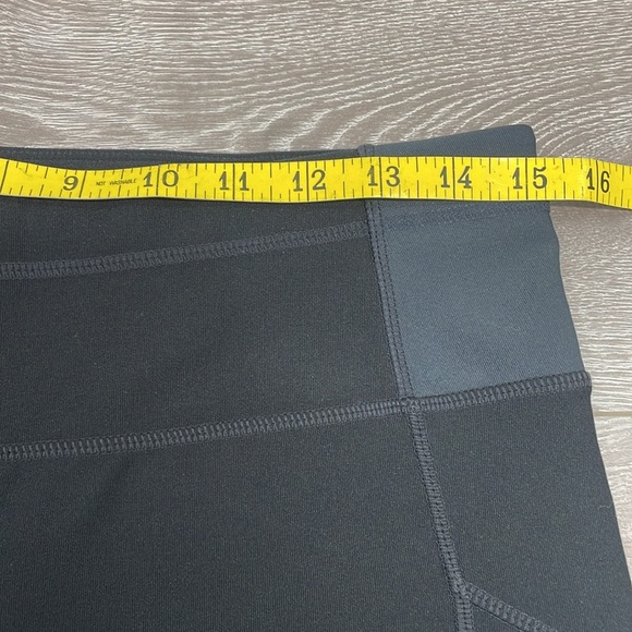 NWOT Mondetta Padded Cycling Biking Shorts Pocket L - Picture 4 of 14